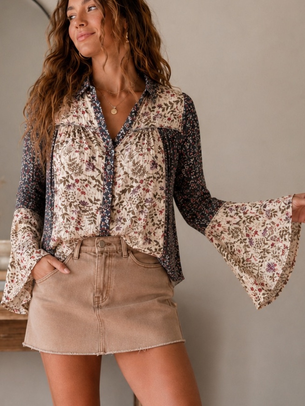 Mystree Floral Patchwork Boho Bell Sleeve Rayon Blouse Prairie Top XS